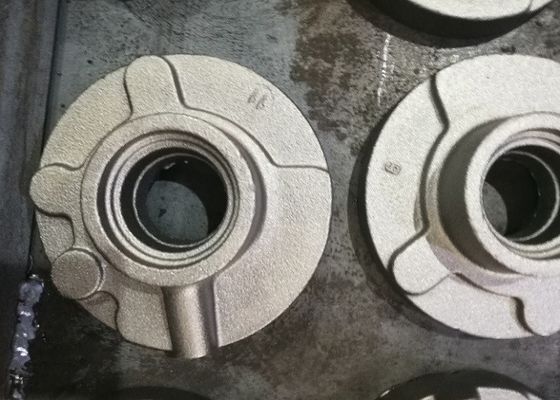 GG20 HT200 फोर्कलिफ्ट ट्रक आयरन कास्टिंग व्हील हब कास्ट करते हैं